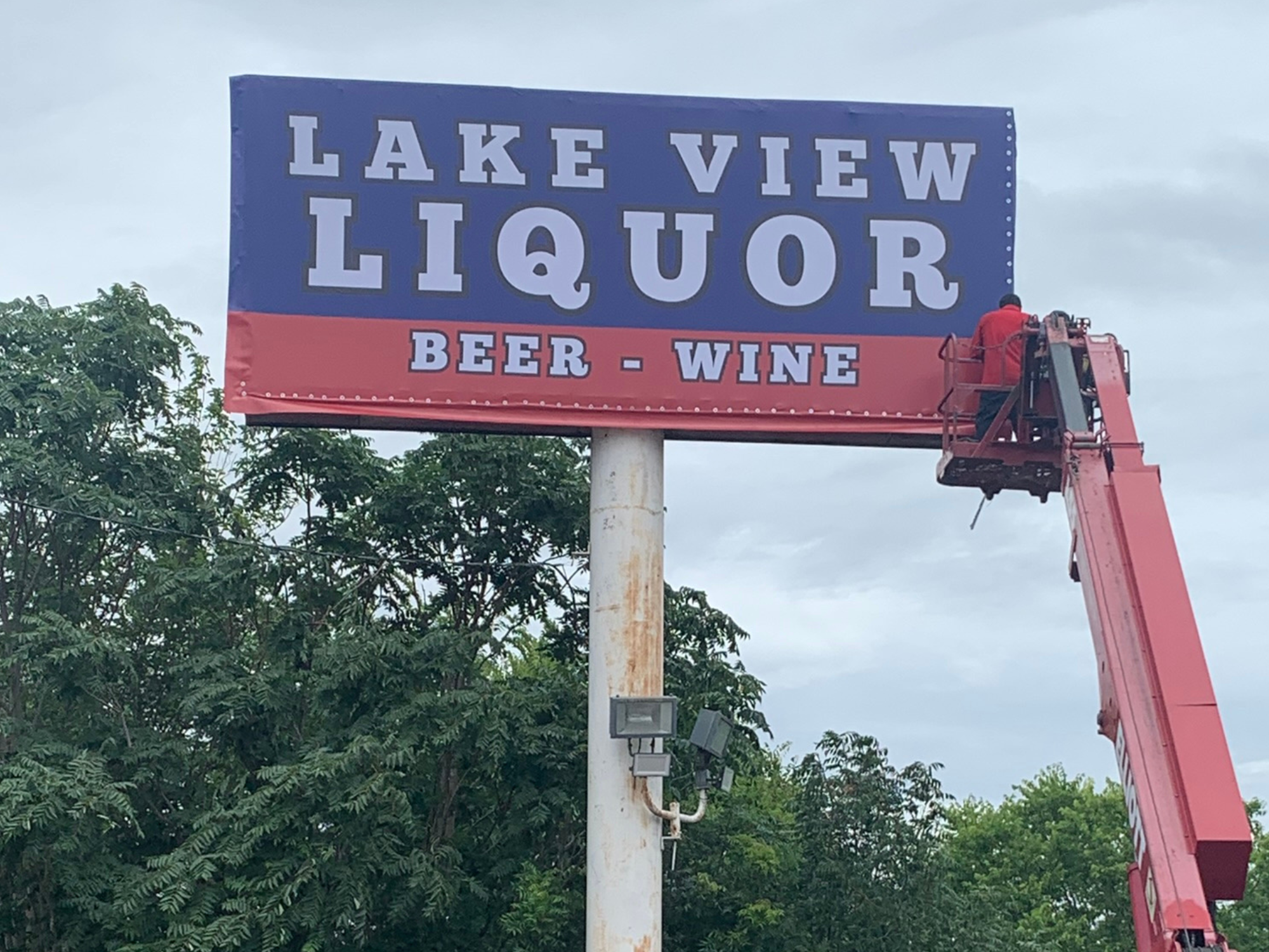 Sign Installation, Permitting & Repair